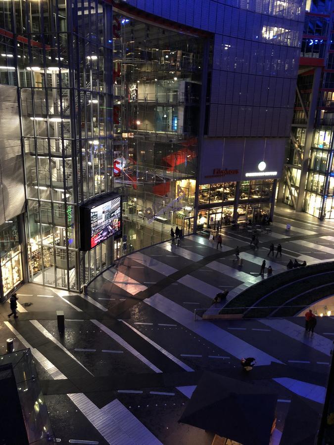 Suite Im Sony Center Am Potsdamer Platz Berlin Exterior photo